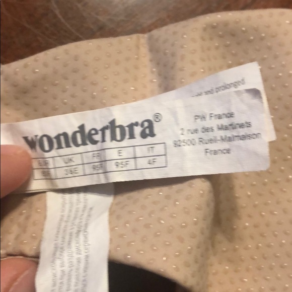 Wonderbra - Picture 3 of 4